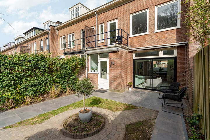 Photo 38 of Vondellaan 71