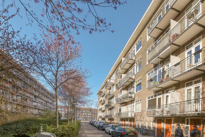 Foto 18 van Merlijnstraat 12-3