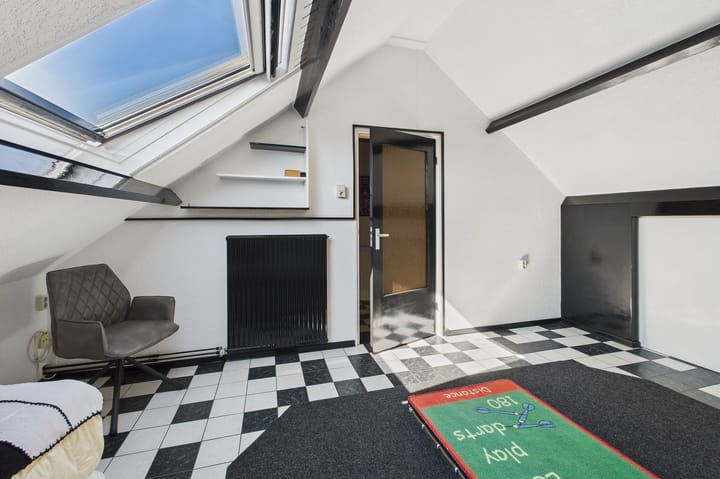 Foto 30 van Mozarthof 84