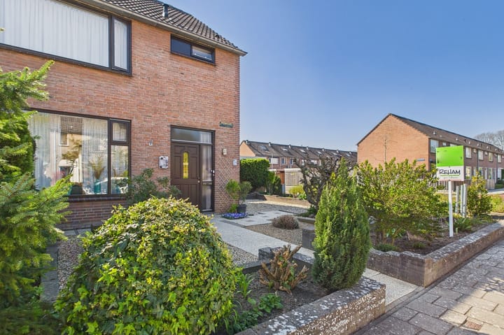 Foto 37 van Mozarthof 84