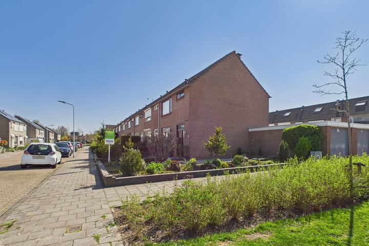 Foto 38 van Mozarthof 84