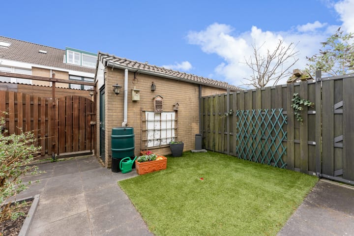 Foto 25 van Adenstraat 8