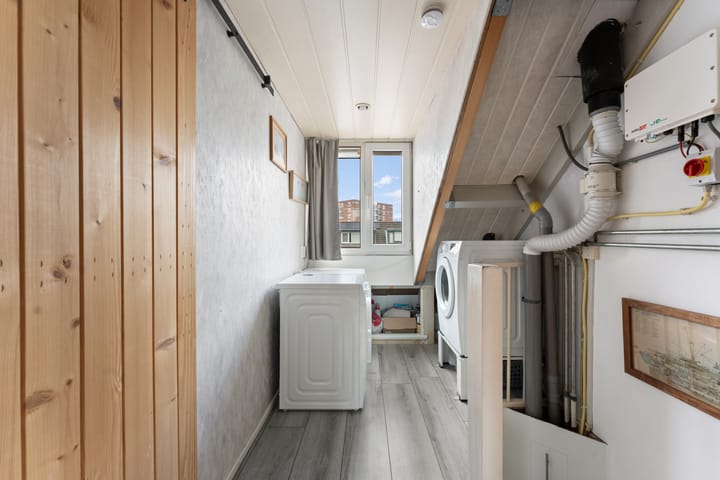 Foto 37 van Adenstraat 8