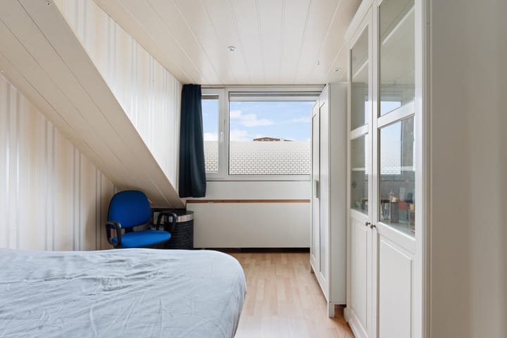 Foto 39 van Adenstraat 8