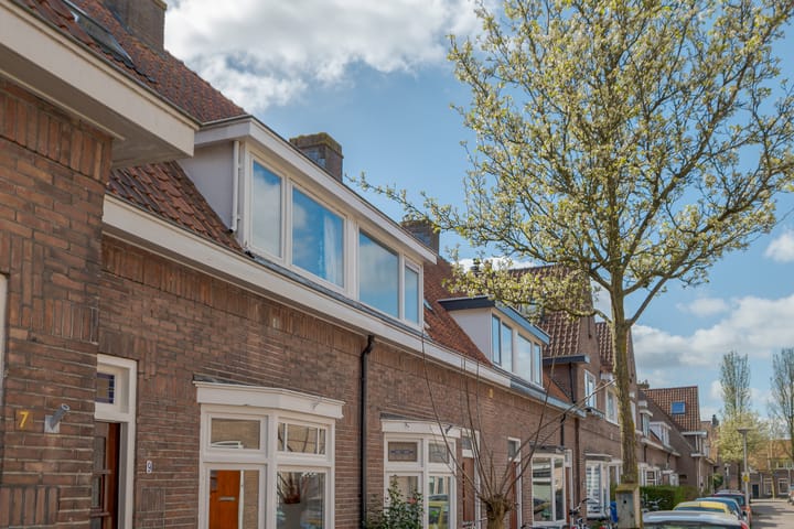 Foto 41 van Cliviastraat 9