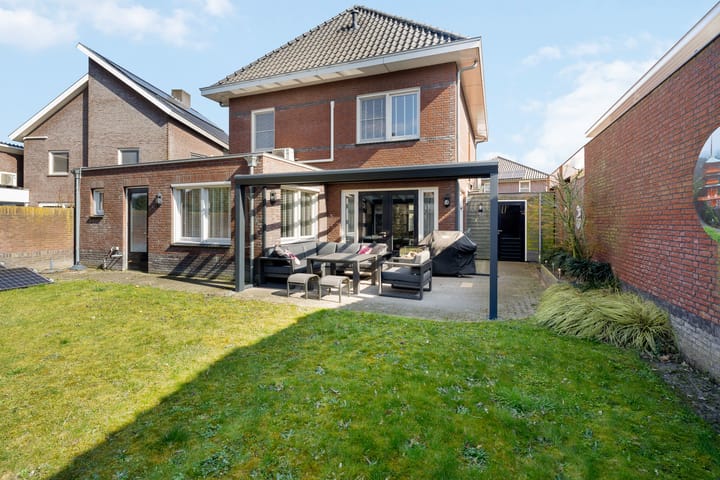 Foto 36 van Pater Thijssenstraat 37