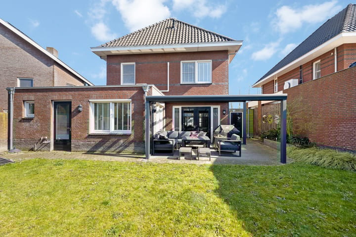 Foto 37 van Pater Thijssenstraat 37