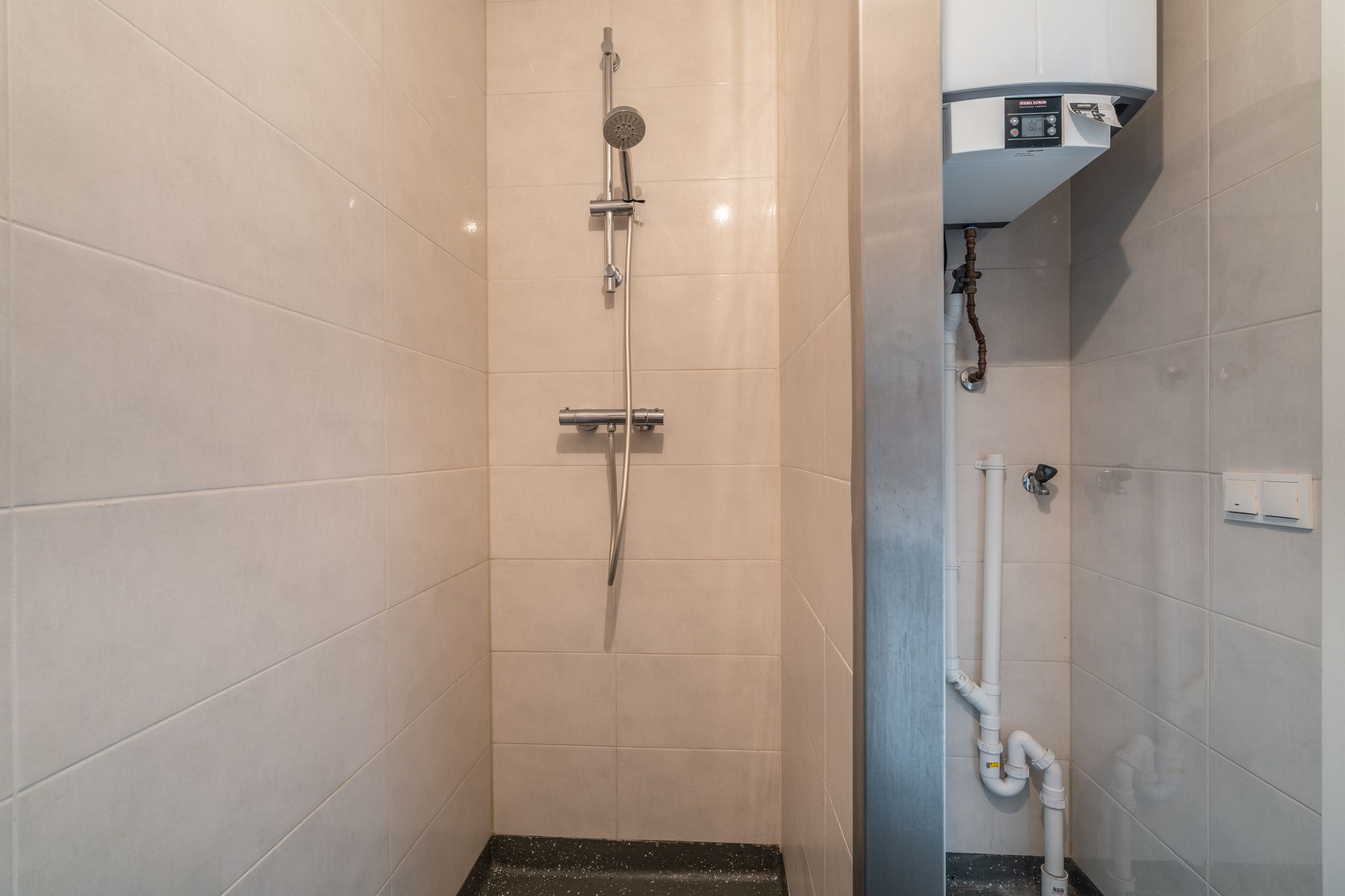 Photo 6 of Kloekhorststraat 16-H