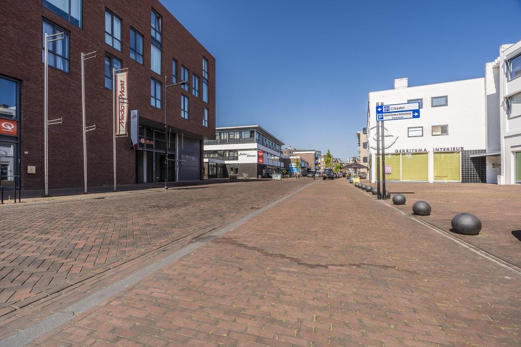 Photo 9 of Kloekhorststraat 16-H