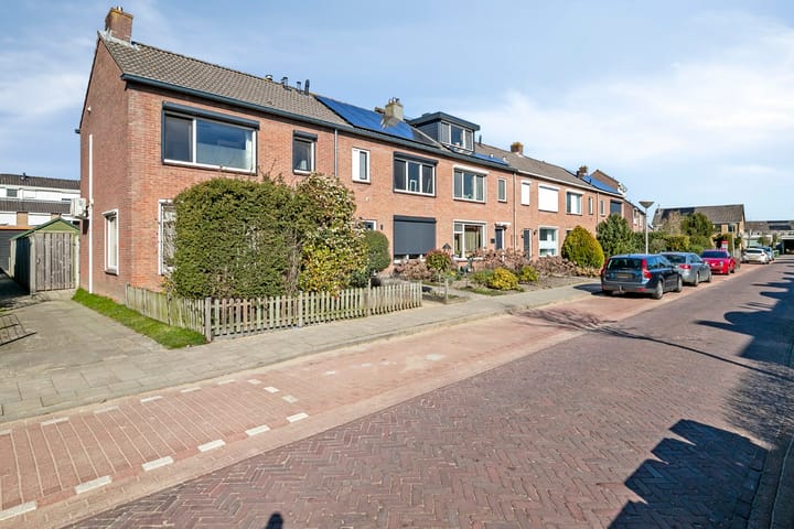 Foto 37 van Simon Johannesstraat 20