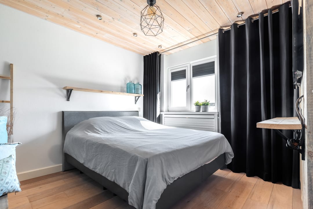 Photo 17 of Delving 79