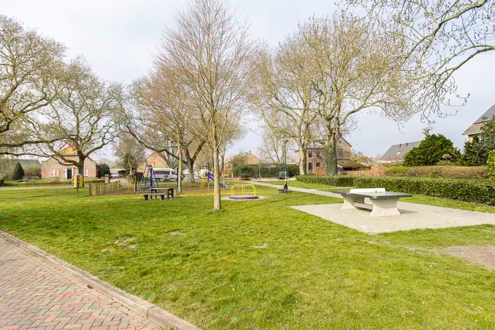 Foto 77 van Susterenhof 25