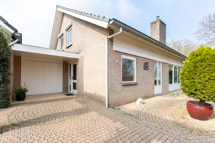 Foto 80 van Susterenhof 25