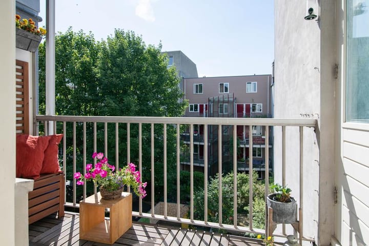 Photo 6 of Ruyschstraat 36-2