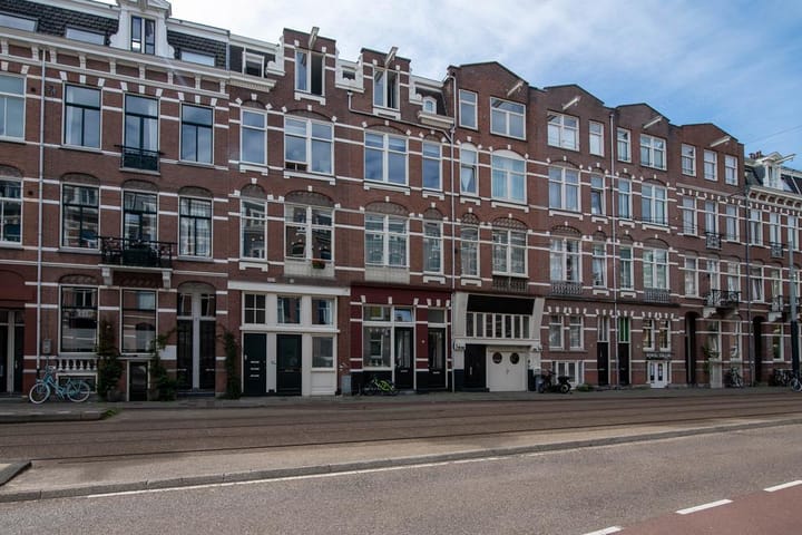 Photo 19 of Ruyschstraat 36-2