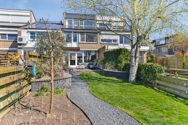 Foto 2 van Roerdompstraat 36