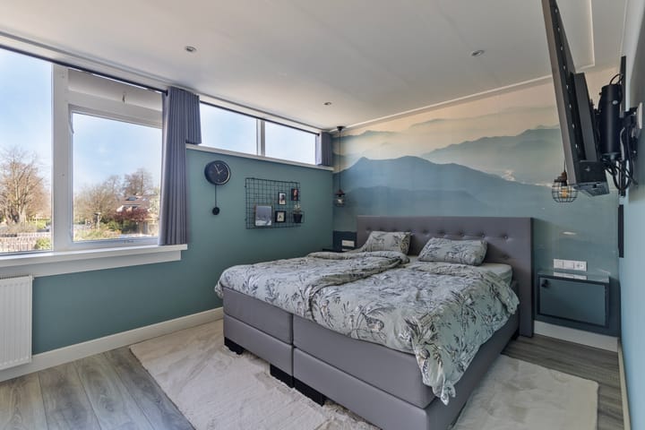 Photo 20 of Roerdompstraat 36