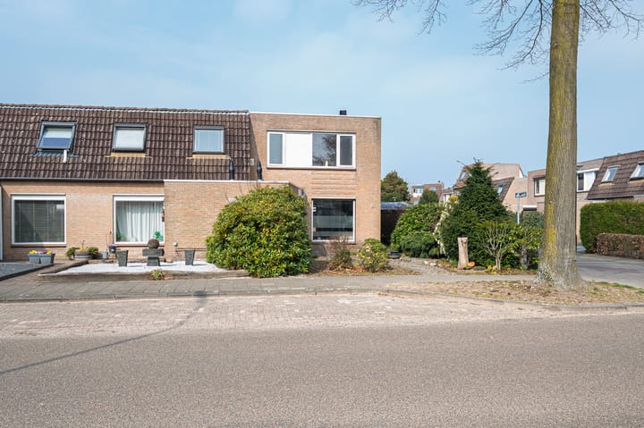 Foto 28 van Oranje-Nassaulaan 14