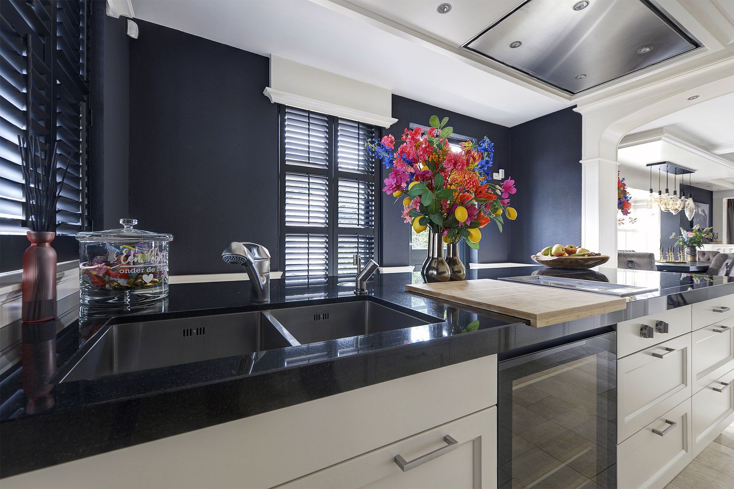 Foto 10 van Middenweg 425