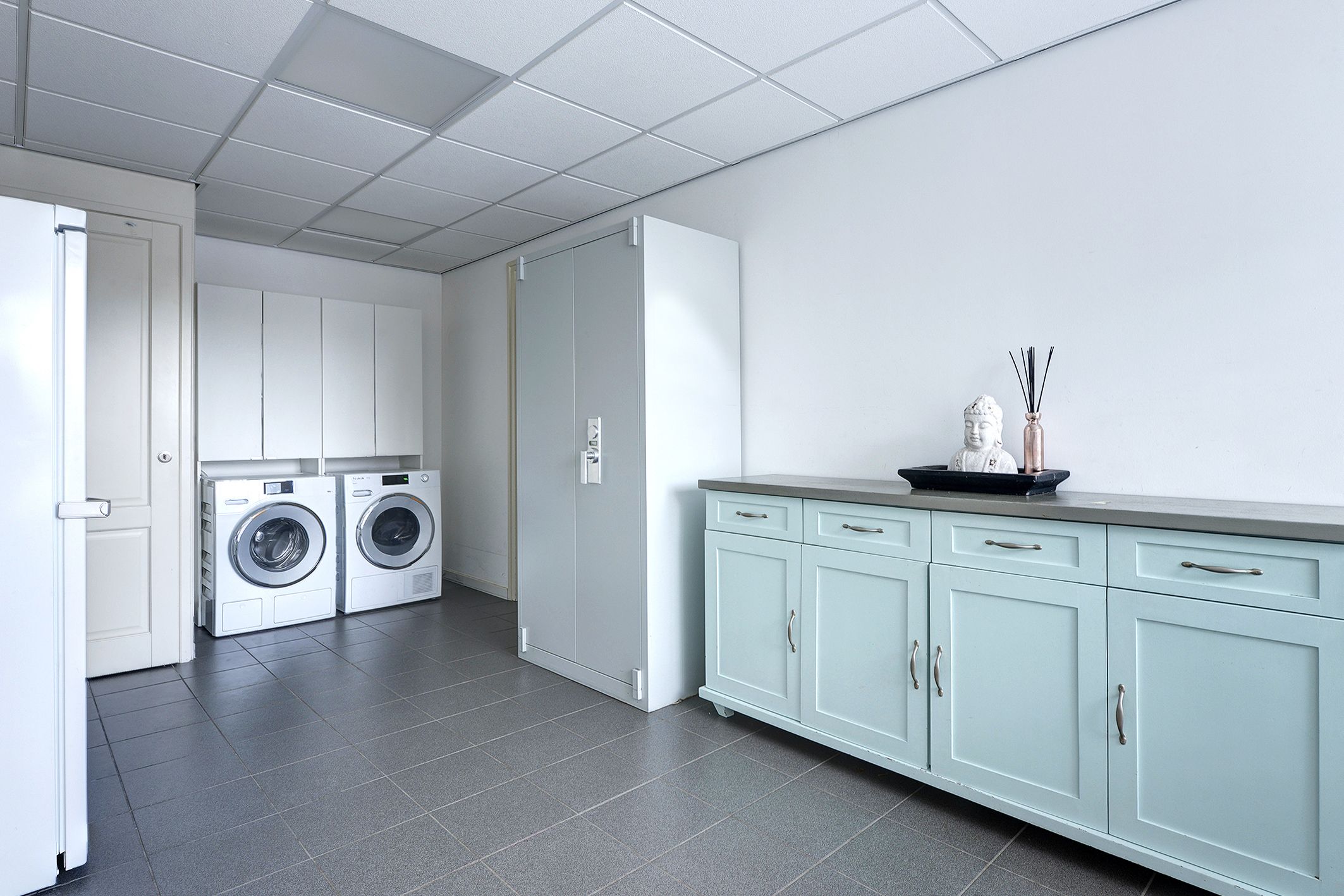 Foto 27 van Middenweg 425