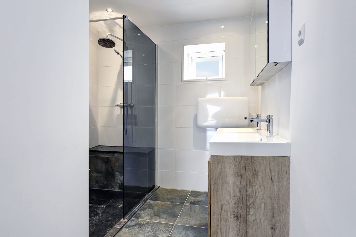 Foto 55 van Middenweg 425