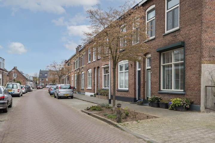 Foto 24 van Buitensingel 35