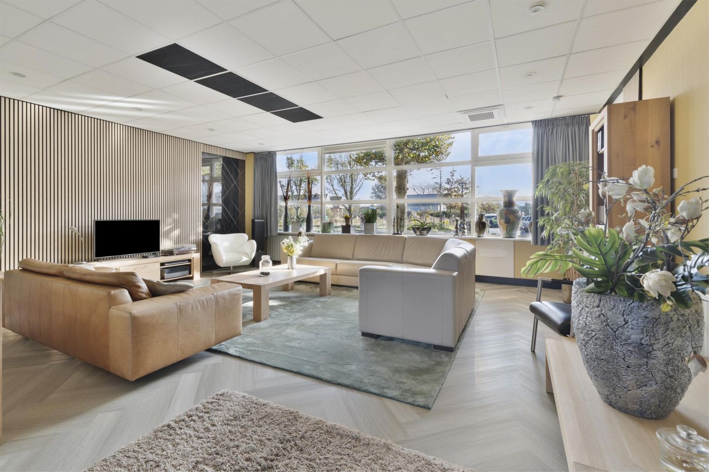 Photo 10 of Haringvlietweg 38