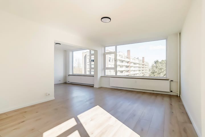 Foto 12 van Louis Davidsstraat 11