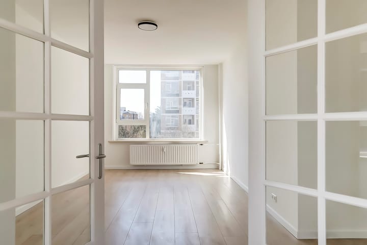 Foto 13 van Louis Davidsstraat 11