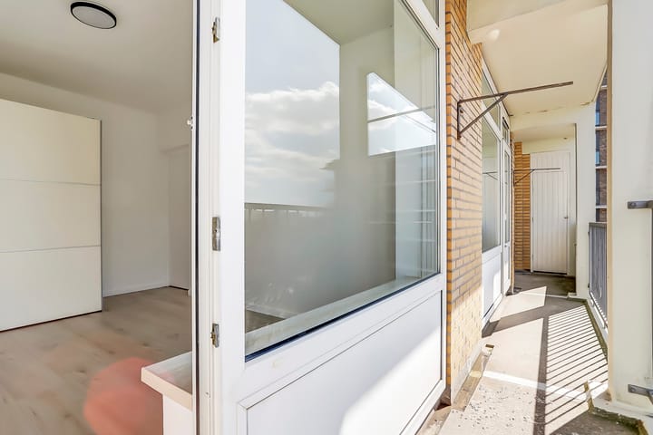 Foto 29 van Louis Davidsstraat 11