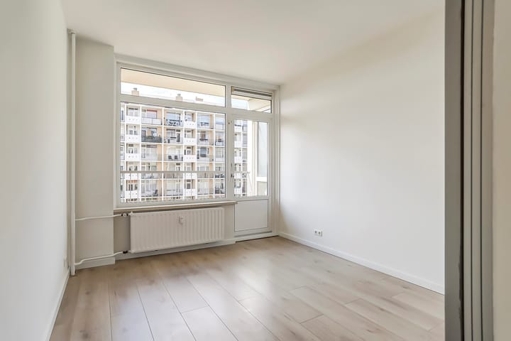 Foto 32 van Louis Davidsstraat 11