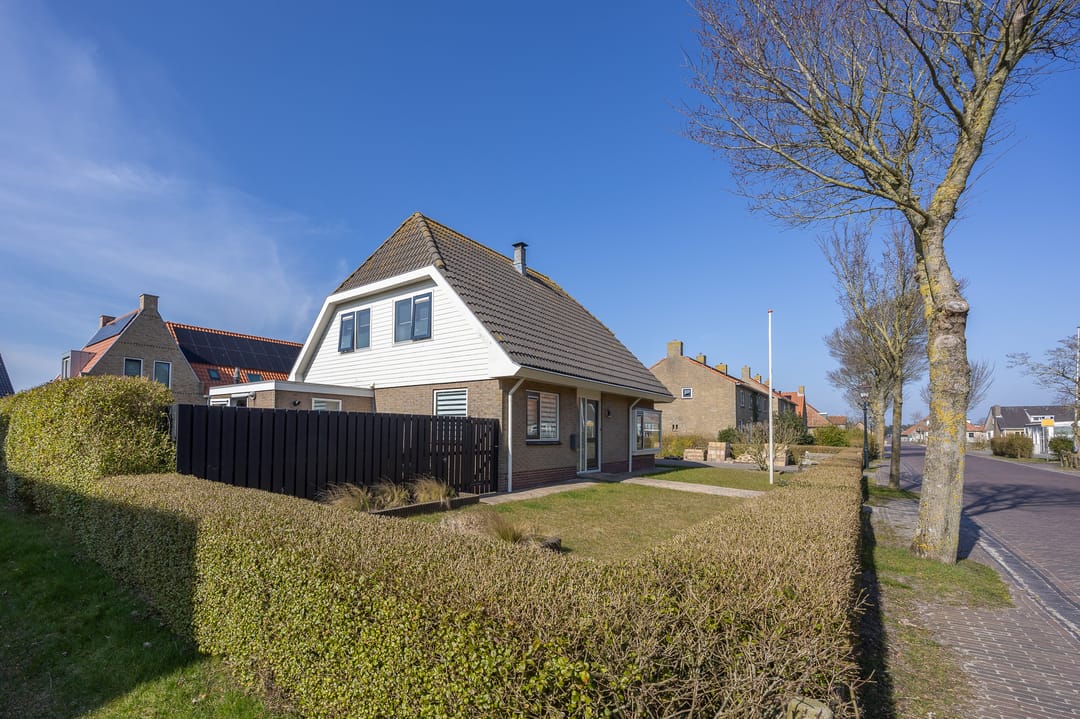 Foto 2 van Strandweg 19