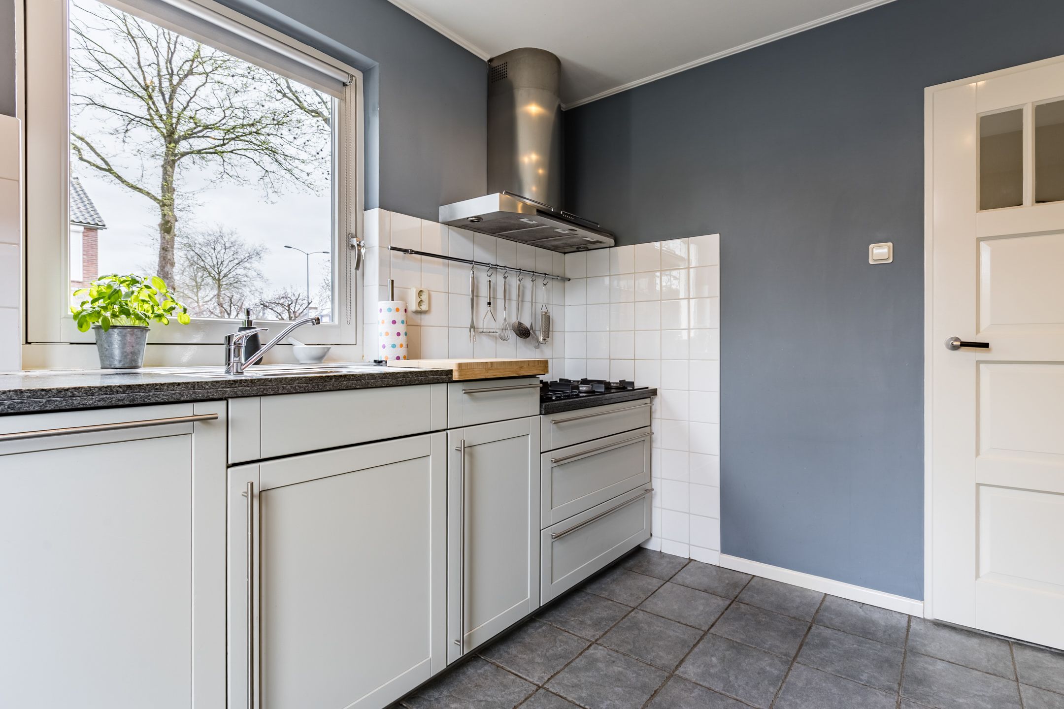 Photo 12 of Vierlingstraat 1