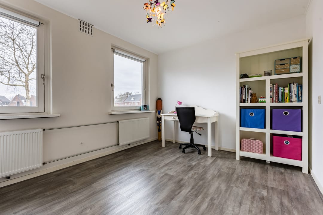 Photo 23 of Vierlingstraat 1