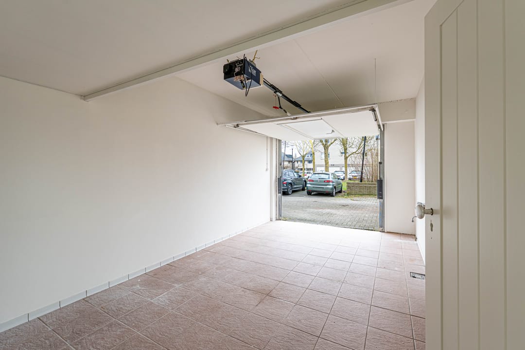 Foto 22 van Lien Gisolflaan 27