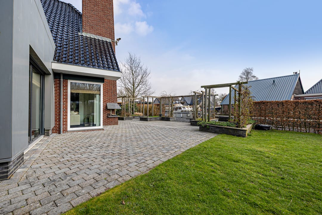 Photo 62 of Hellingpad 17