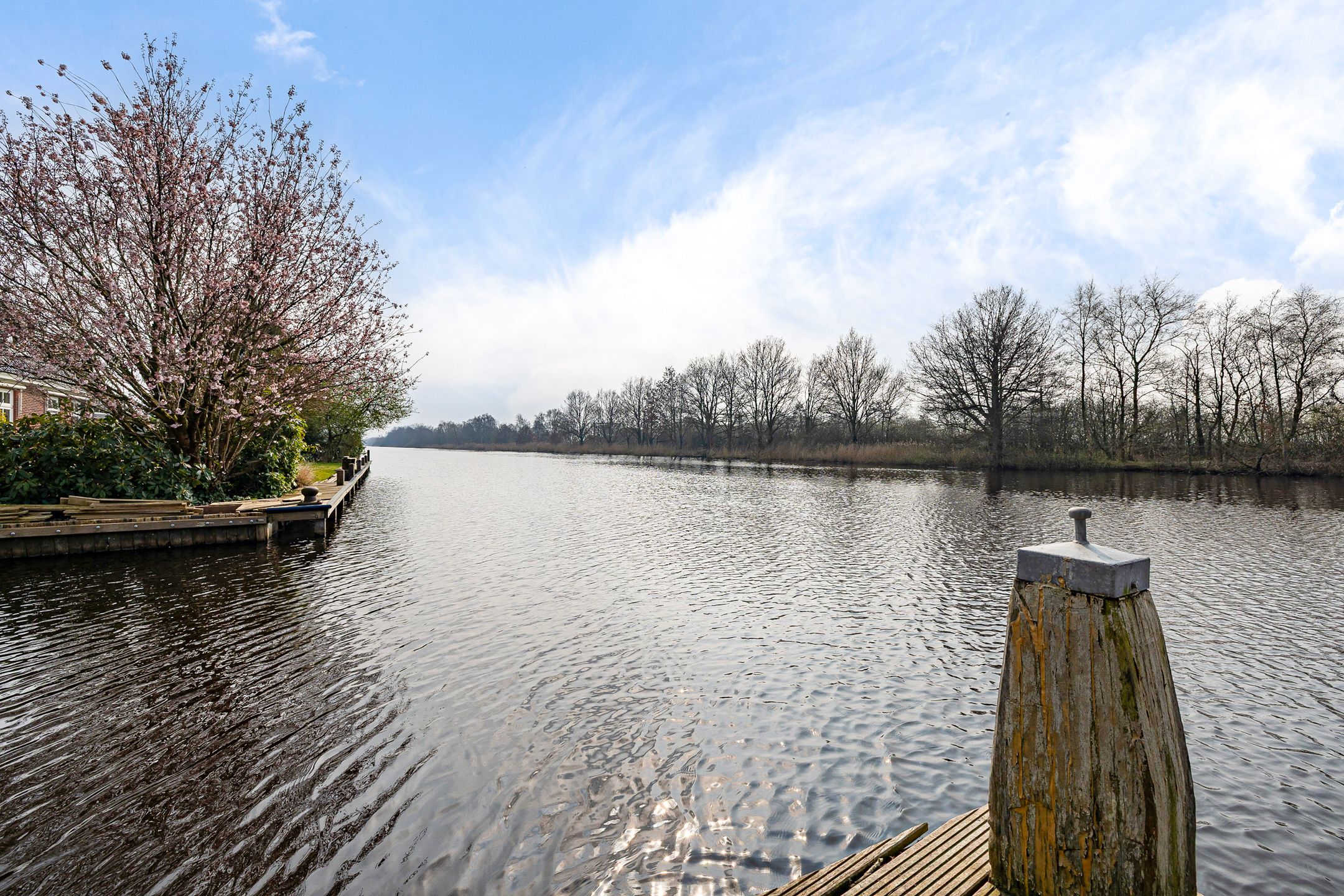 Photo 63 of Hellingpad 17