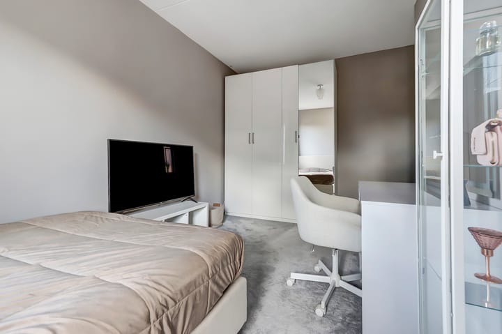 Photo 27 of Esdoornstraat 12