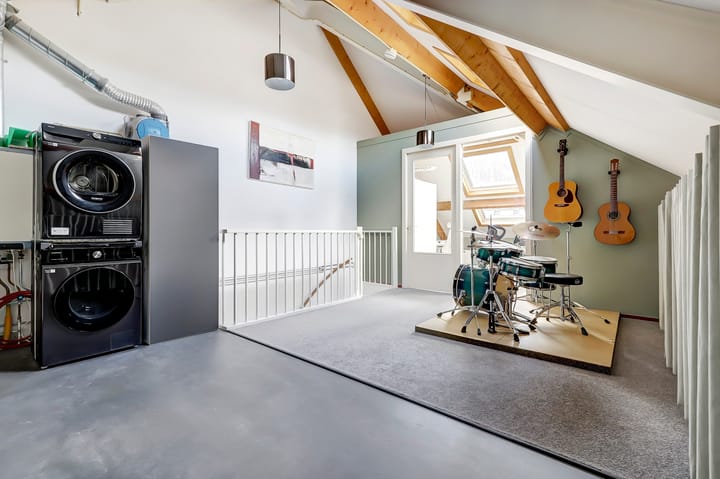 Photo 33 of Esdoornstraat 12