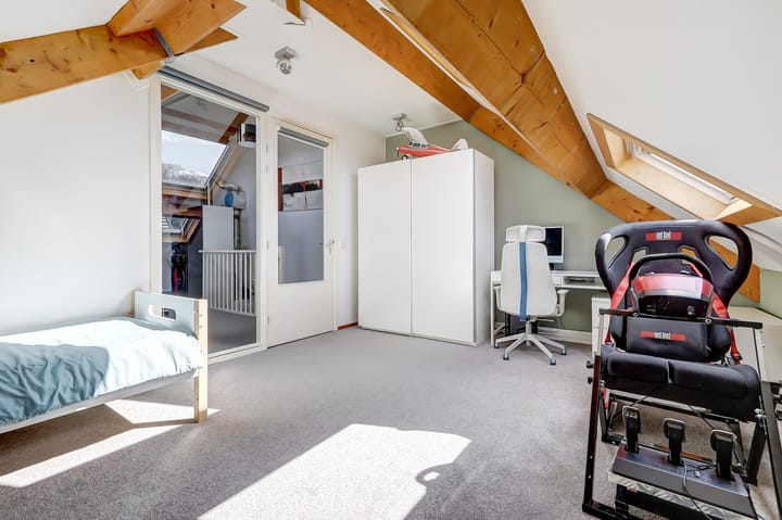 Photo 38 of Esdoornstraat 12