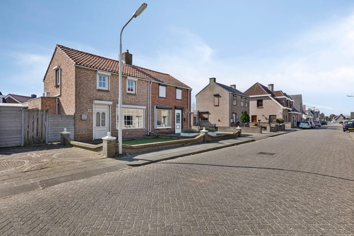 Foto 3 van Margrietstraat 3