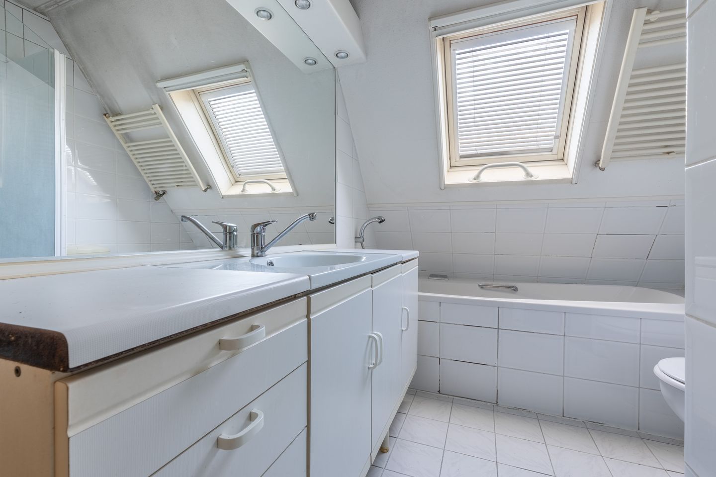 Photo 19 of Troelstralaan 86