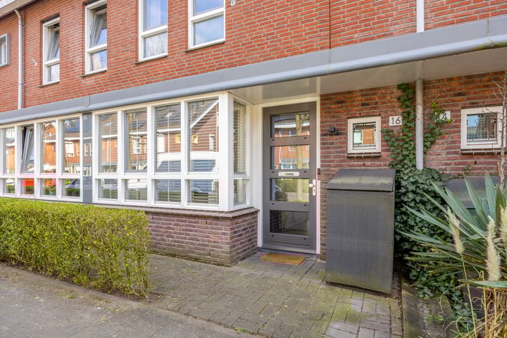 Foto 6 van Max Euwestraat 16