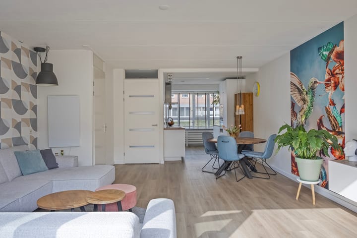 Foto 16 van Max Euwestraat 16