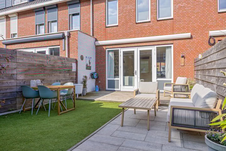 Foto 24 van Max Euwestraat 16