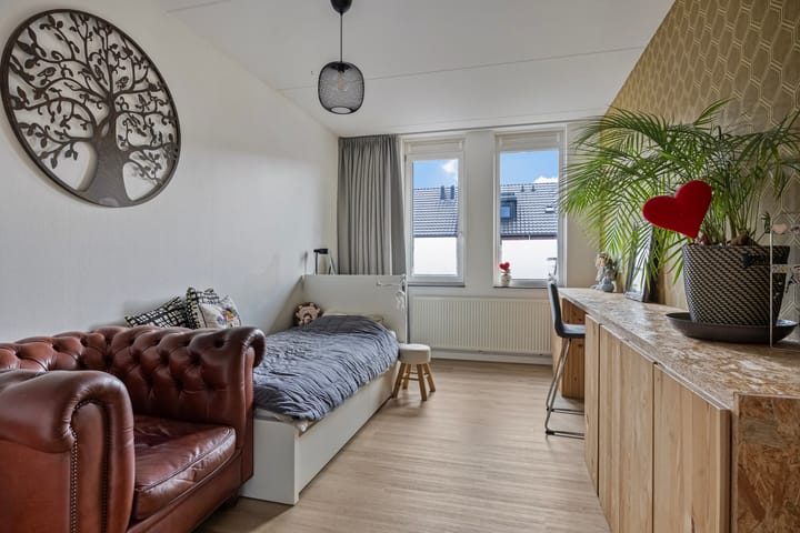 Foto 29 van Max Euwestraat 16