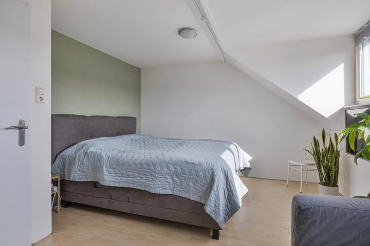 Foto 37 van Max Euwestraat 16