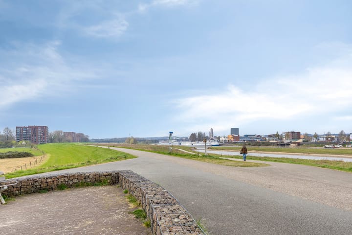 Foto 41 van Max Euwestraat 16