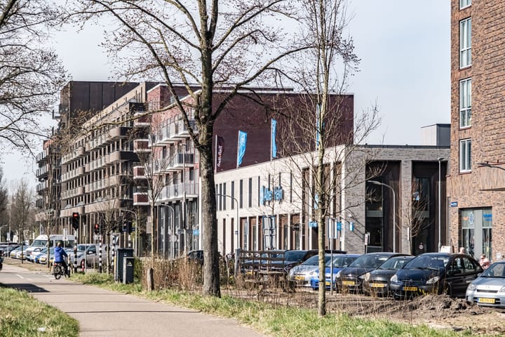 Photo 26 of Truus Oversteegenstraat 135