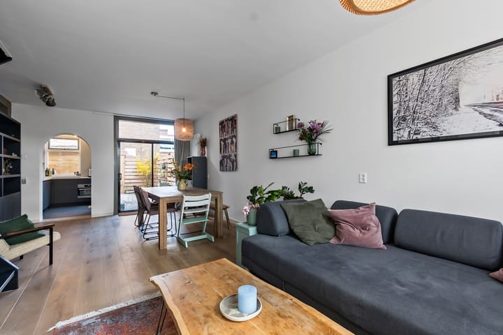 Foto 2 van Evertsenstraat 66